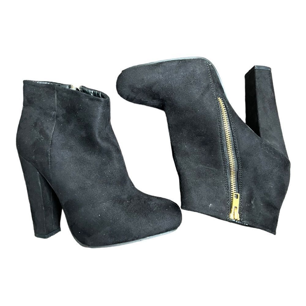 DIBA Black Ankle Booties. Size 9